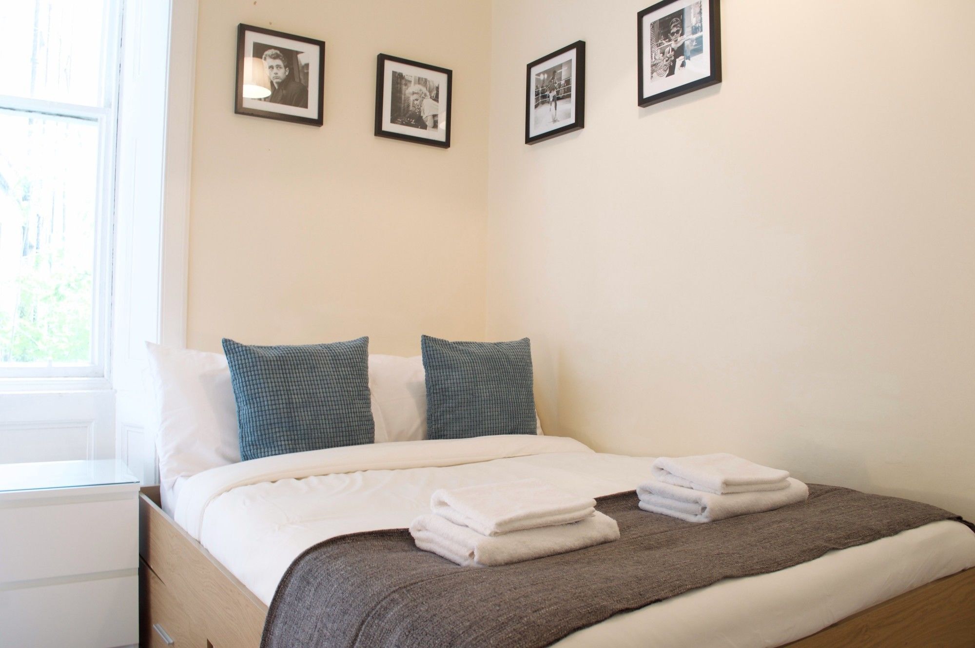 3 Bedroom Apartment Accommodates 8 EDI Kültér fotó